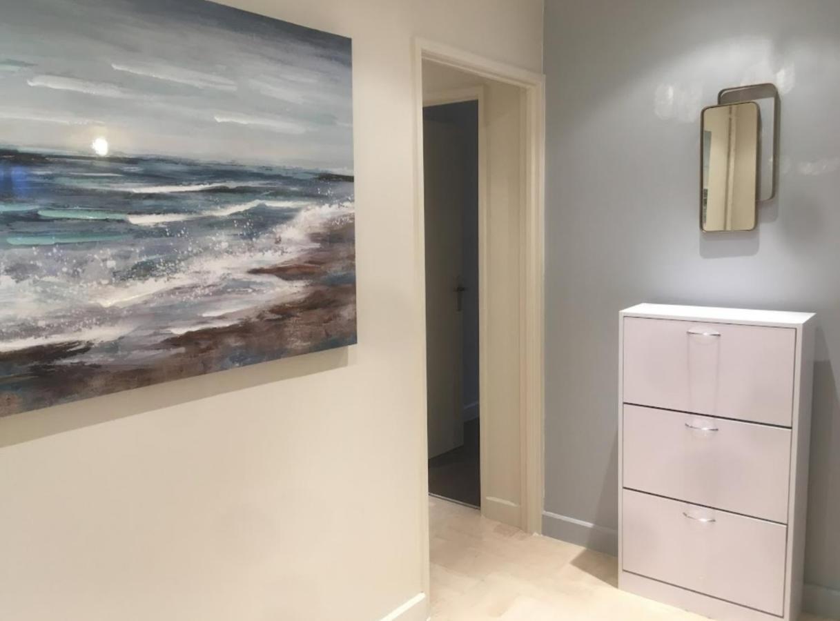 3p 71 M2 Avec Parking Gratuit A Appartement *