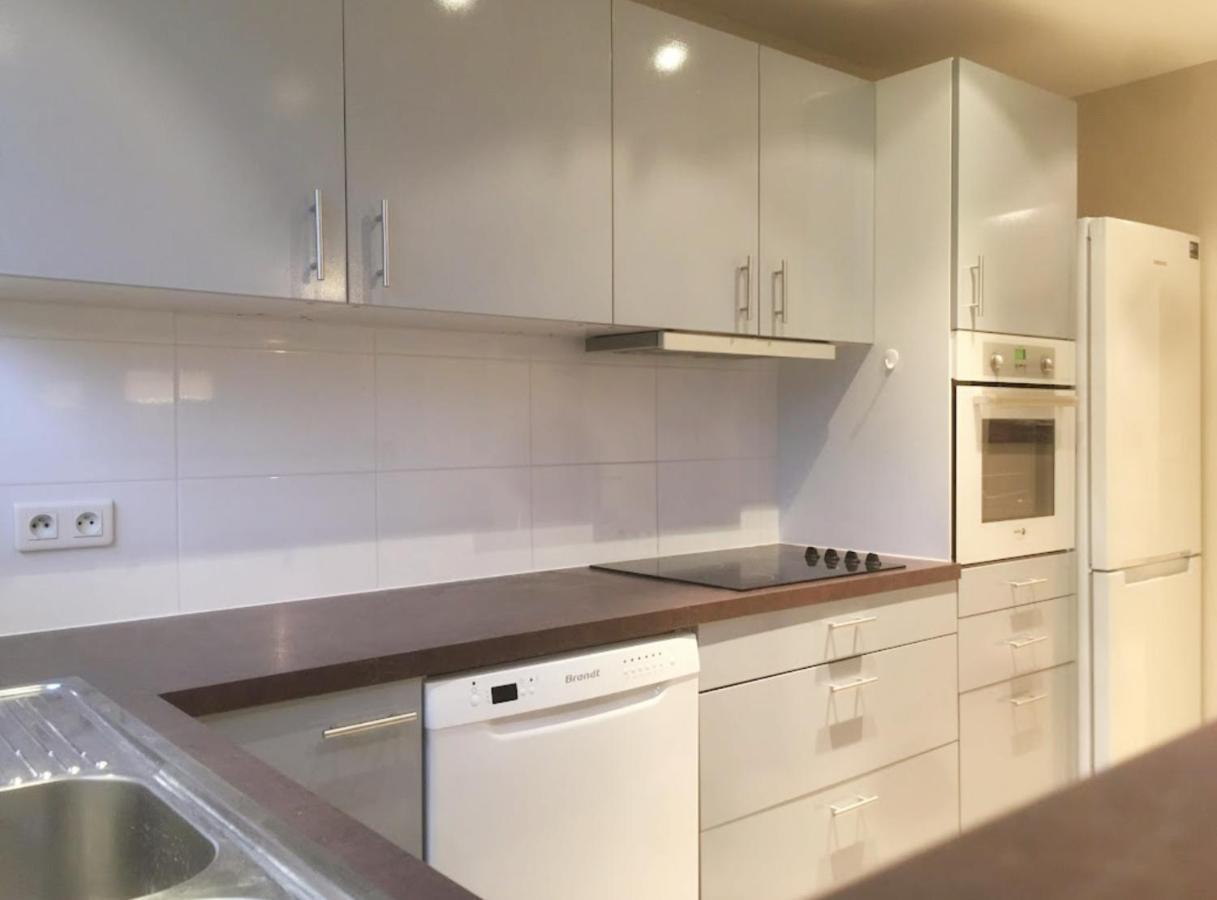 3p 71 M2 Avec Parking Gratuit A Appartement