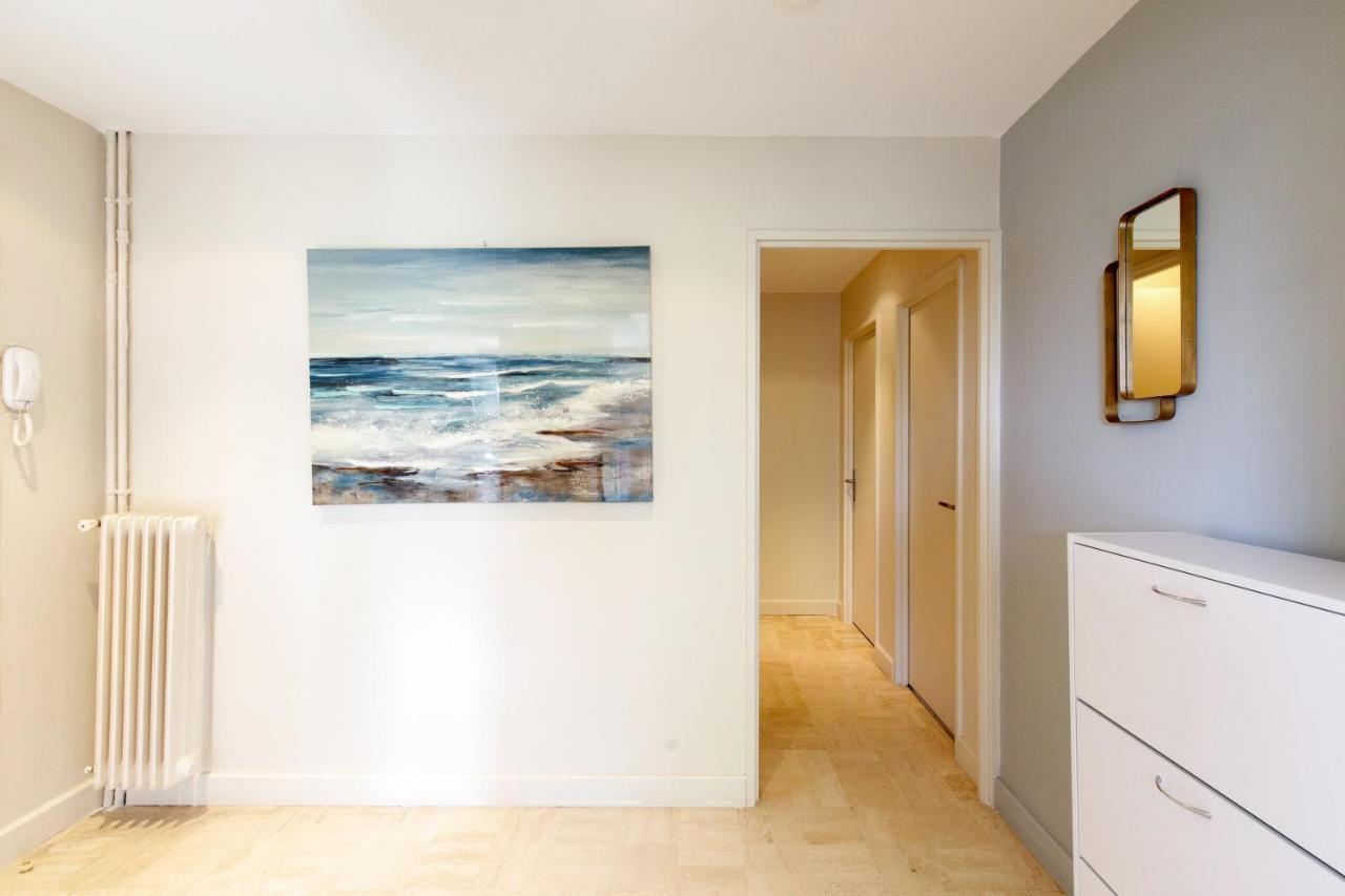 3p 71 M2 Avec Parking Gratuit A Appartement Cannes